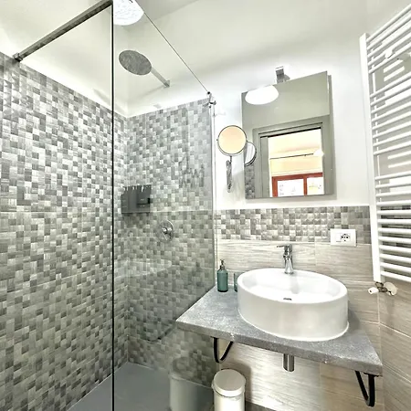 Bed & Breakfast Center Baby 4*